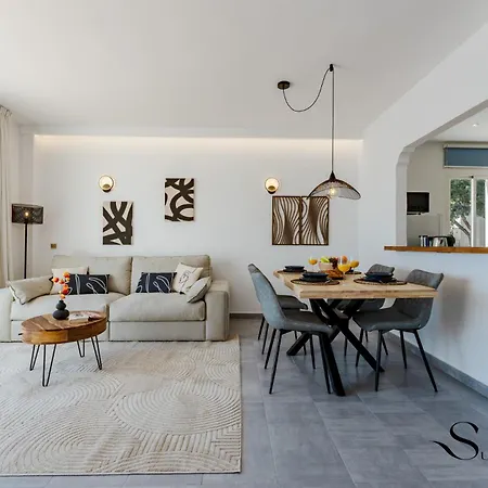 2bed , First Line Lux Apartment